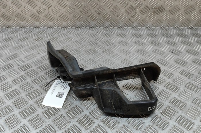 Suport bara de protecție dreapta spate RENAULT TWINGO II CN0_ 2008 OEM: 850448924R 31602669