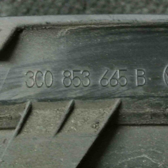 Grila st&acirc;nga față VW PASSAT B6 3C2 2007 OEM: 3C0853665B 1632059