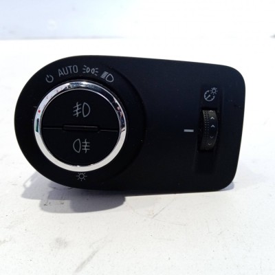 Bloc lumini Opel Zafira Tourer C 2012 20930746 foto