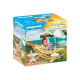 Cumpara ieftin Playmobil - Femeie In Hamac