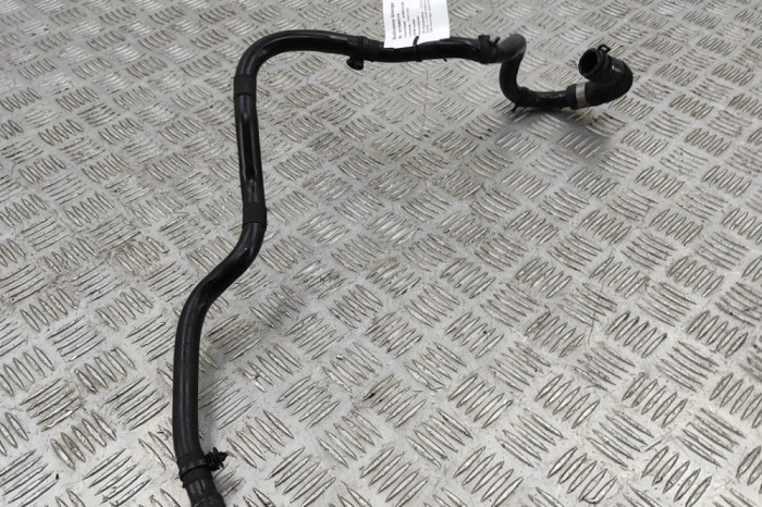 Furtun de lichid de răcire JAGUAR I-PACE X590 2020 OEM: J9D3-8D148-AB 27940570