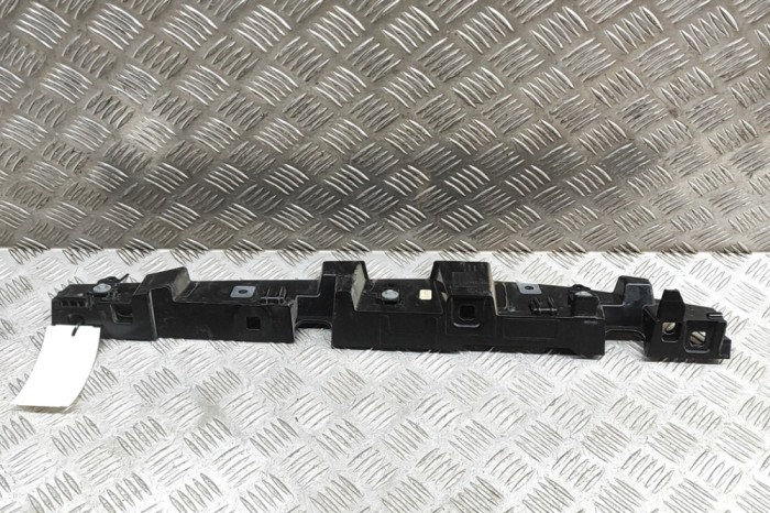 Suport aripa dreapta față BMW i3 I01 2013 OEM: 7299184 29769523