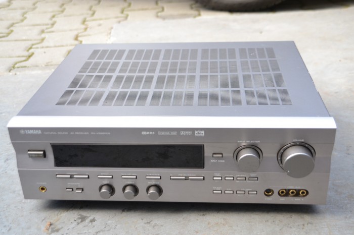 Amplificator Yamaha RX V 596 RDS
