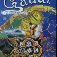 Gaudi - carte in limba engleza