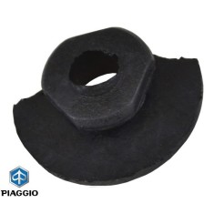 Bucsa cauciuc originala ornament crom capac transmisie Aprilia - Gilera - Piaggio Vespa GT-GTV-GTS-LX-LXV-S 4T 125-150-200-250cc