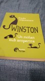 WINSWTON UN MOTAN SUB ACOPERIRE -FRAUKE SCHEUNEMANN
