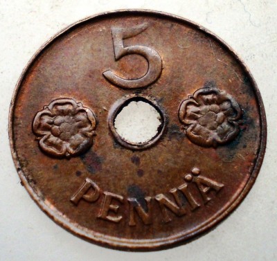 7.251 FINLANDA WWII 5 PENNIA 1942 XF/AUNC foto