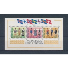 Insulele Feroe 1983 - Anul Nou, costume populare, bloc neuzat