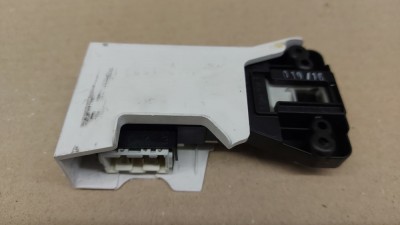 Mecanism inchidere usa Masina de spalat SAMSUNG WF 60F 4E5W2X / R30 foto