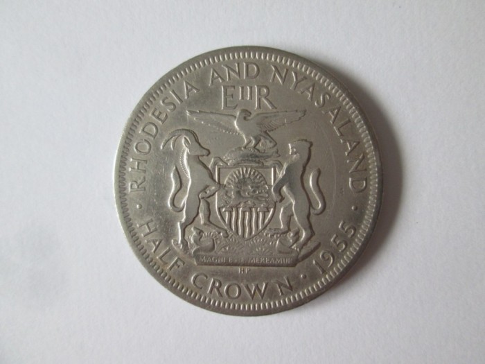 Rară! Rhodesia și Nyasaland:Half Crown 1955,regina Elizabeth II primul portret