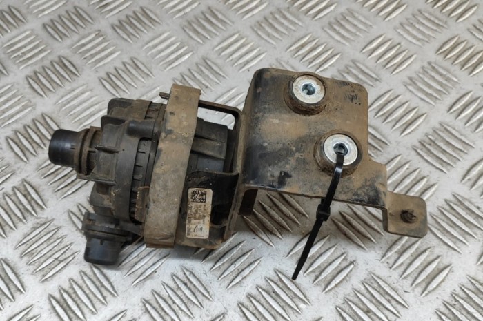 Pompa de apa auxiliara JAGUAR F-PACE X761 2022 OEM: M8E2-8501-DB,M8A2-18D473-CC | 31655999