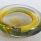 Scrumiera din sticla groasa colorata in forma de scoica, vintage autentica anii 60