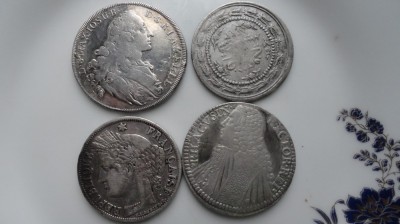 4 MONEDE MARI STRAINE ! foto