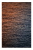 Tablou Canvas, "Apus oglindit pe valuri liniștite", Apus, Calm, Oglindire, Valuri, Cercul, Reflecție, Armonie, Liniște, Apă, Serenitate, 26 x 39 cm, C