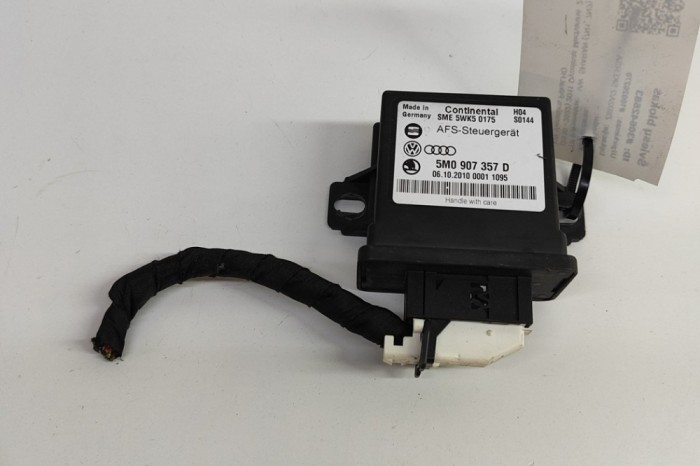 Modul de control far VW SHARAN 7N1, 7N2 2011 OEM: 5M0907357D 30642683