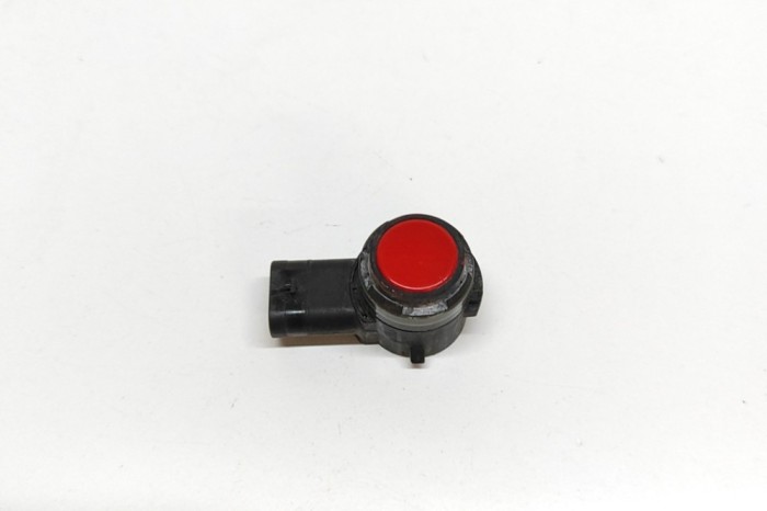 Senzor de parcare față AUDI A3 Sportback 8VA, 8VF 2018 OEM: 5Q0919275B 30573796
