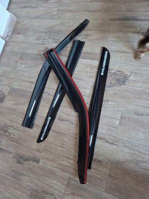 Paravanturi geam vw t5 set 4 buc usi fata si spate foto