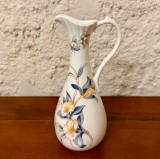 CARAFA/ VAZA DIN PORTELAN ENGLEZESC- AYNSLEY- FINE ENGLISH BONE CHINA- &quot;JUST ORCHIDS&quot; H19CM