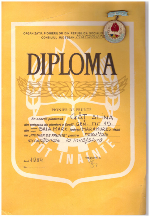 Diploma Pionier de frunte 1984 cu insigna atasata