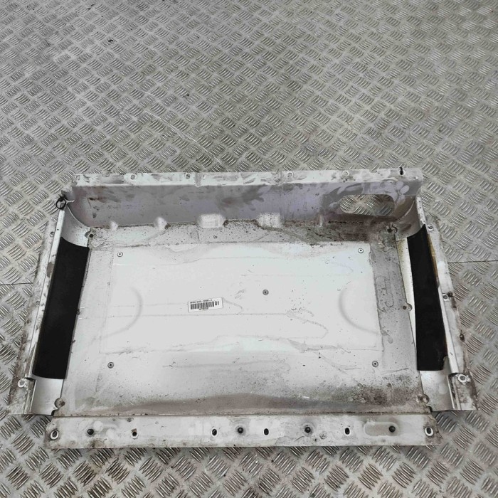 Alt scut motor ASTON MARTIN VANTAGE Coupe 2006 OEM: 6G33-38580-A