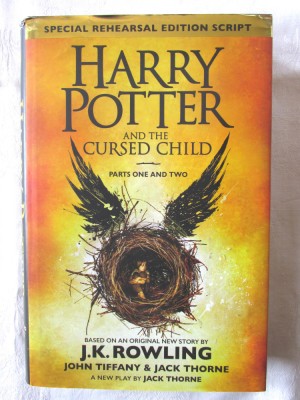 HARRY POTTER and the Cursed Child. Parts One and Two, J. K. Rowling foto