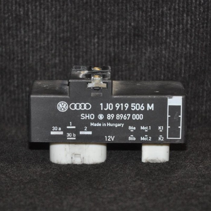 Releu ventilator SKODA FABIA II 542 2007 OEM: 1J0919506M898967000 2050890