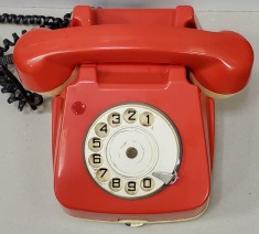 Telefon fix cu disc, Anii 70 foto