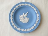 Farfuriuta maruntis, chei, portelan Wedgewood Jasperware, colectie