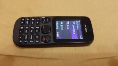 NOKIA 100 , FUNCTIONEAZA IN VODAFONE , SE VINDE CU INCARCATOR .