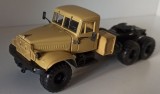 Macheta KrAZ 255 V Cap Tractor bej - MCG 1/43