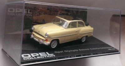 Macheta Opel Olympia Rekord Cabrio Limousine 1954 - Altaya 1/43 foto