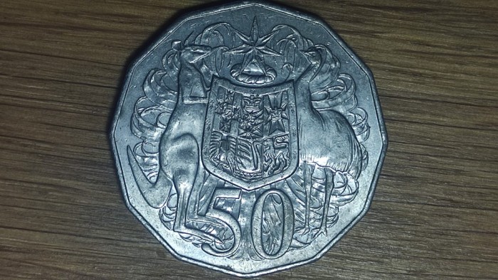 Australia - moneda de colectie uriasa - 50 cents centi 1983 dodecagonala - Cangur &amp; Strut - senzationala!