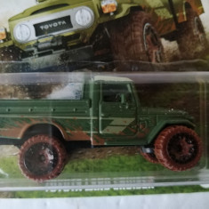 bnk jc Hot Wheels Mattel - Toyota Land Cruiser