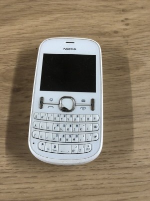 Telefon Nokia Asha 201 folosit foto