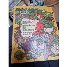 Anamaria Smigelschi - Luna Betiluna si Dora Minodora intr-un Giz Album cu Pasarele