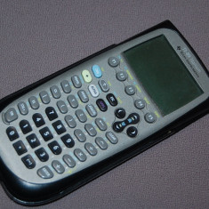 Calculator stiintific TEXAS INSTRUMENTS TI-89 TITANIUM- lipsa capac baterie