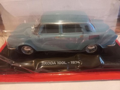 Macheta Skoda 100L -1974 - Hachette scara 1:24 foto