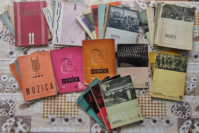 Colectie 30 numere Revista Muzica din 1955 pana in 1974 foto