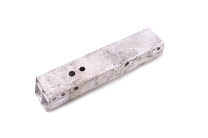 Absorbant de șoc dreapta AUDI A4 Avant 8K5, B8 2010 OEM: 8K0807332A 11592158