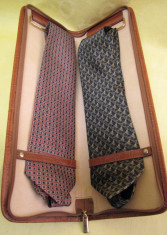 Travel tie case / borseta cravate pt voiaj foto