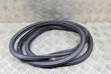 Garnitura ușă st&acirc;nga spate PORSCHE MACAN DKN 2019 OEM: 95B.833.721.B,95B833721B | 17263071
