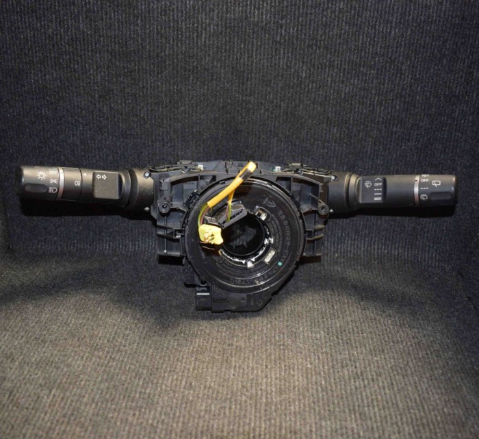 Maneta semnalizare ștergătoare MAZDA 2 DE 2009 OEM: DF7166128,D65166CS0,DF7166120B,DF7166122