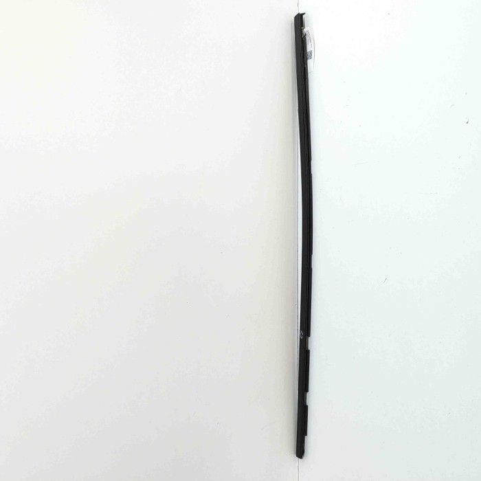 Chedar geam ușă dreapta spate PEUGEOT 2008 II 2020 OEM: 9825967780