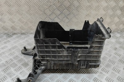 Suport baterie VW PASSAT Variant B7 365 2012 OEM: 1K0915333 30657610 foto