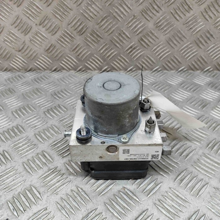 Pompa ABS TESLA MODEL 3 2023 OEM: Sedan | 23322858