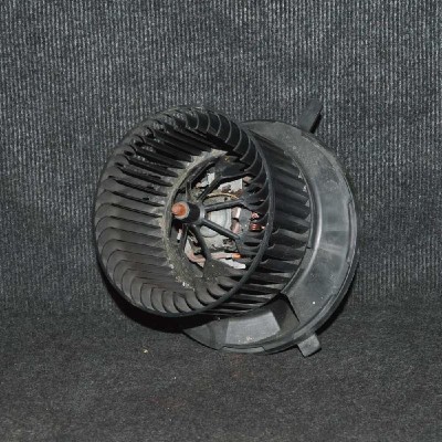 Ventilator aeroterma VW JETTA III 1K2 2006 OEM: 983227A1K2819015 | 2285933 foto