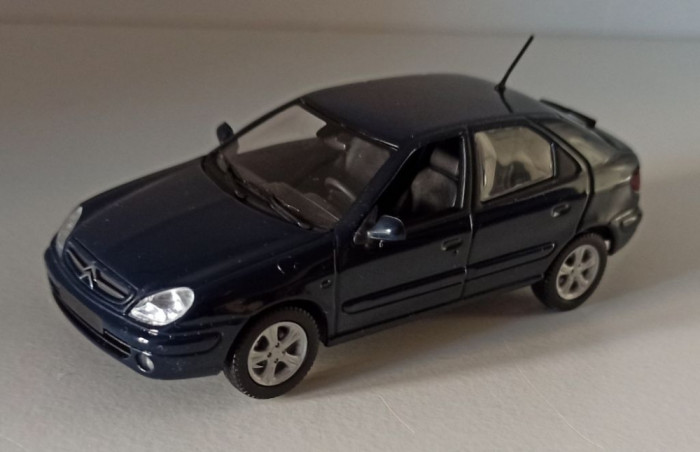 Macheta Citroen Xsara Facelift 2002 bleumarin - Norev 1/43
