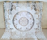 Fata de masa Vintage din bumbac cu broderie belgiana cu panglici