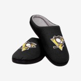 Pittsburgh Penguins papuci de bărbați NHL Memory Foam Slide Slipper - S = 39&ndash;41 EU