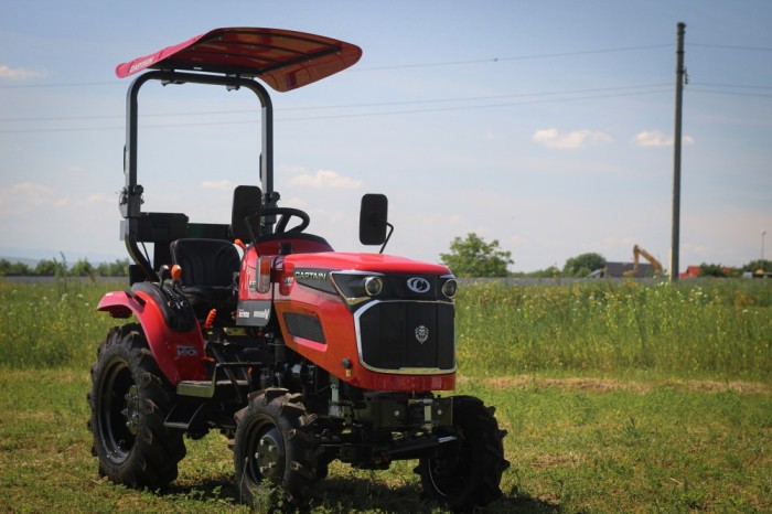 Tractor Captain 223 RED